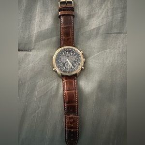 Citizen E812 E811 watch